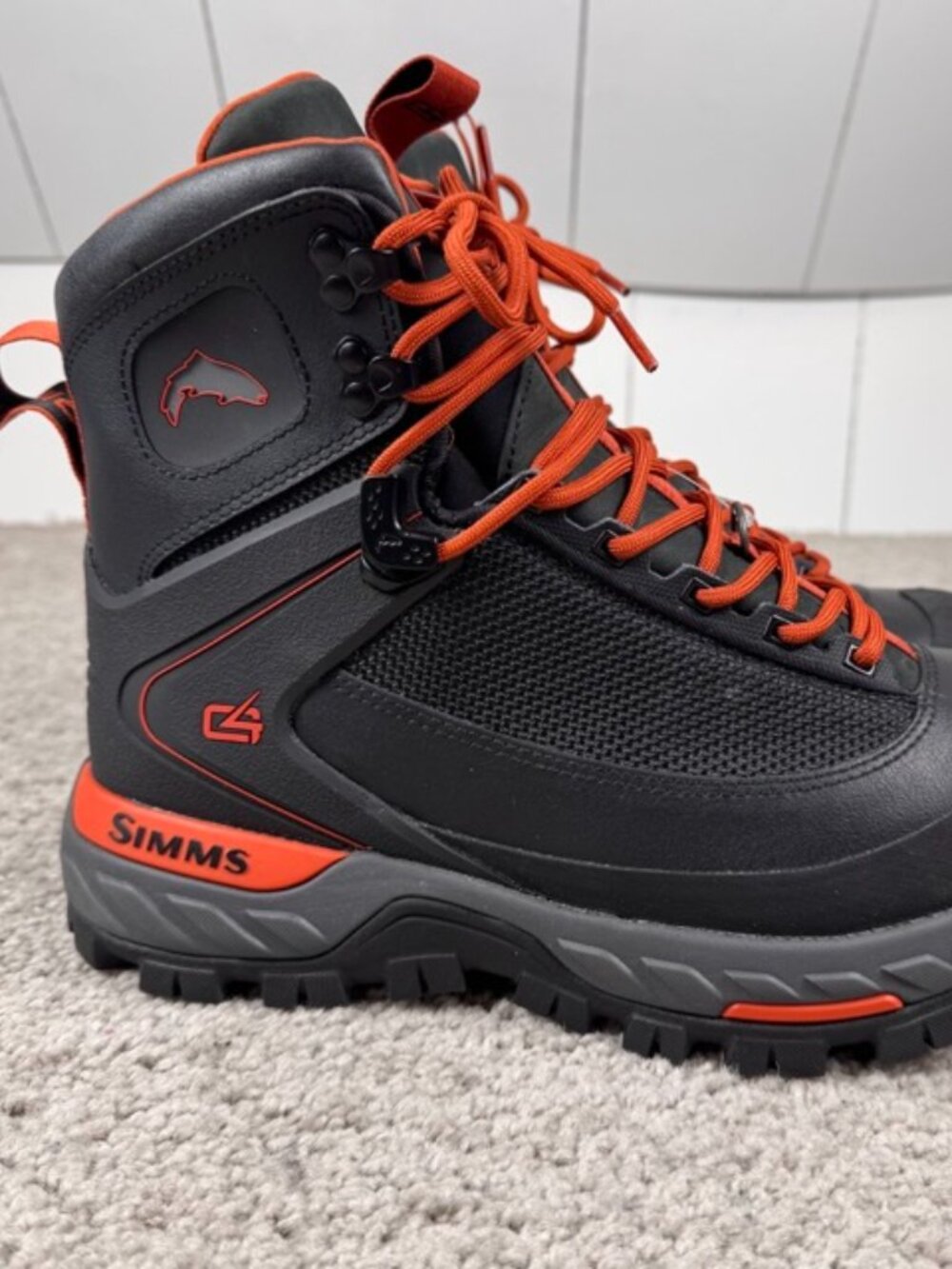 Simms G4 PRO Powerlock Vibram Sole Black Orange Fishing Wading Boots Men's Sz 8